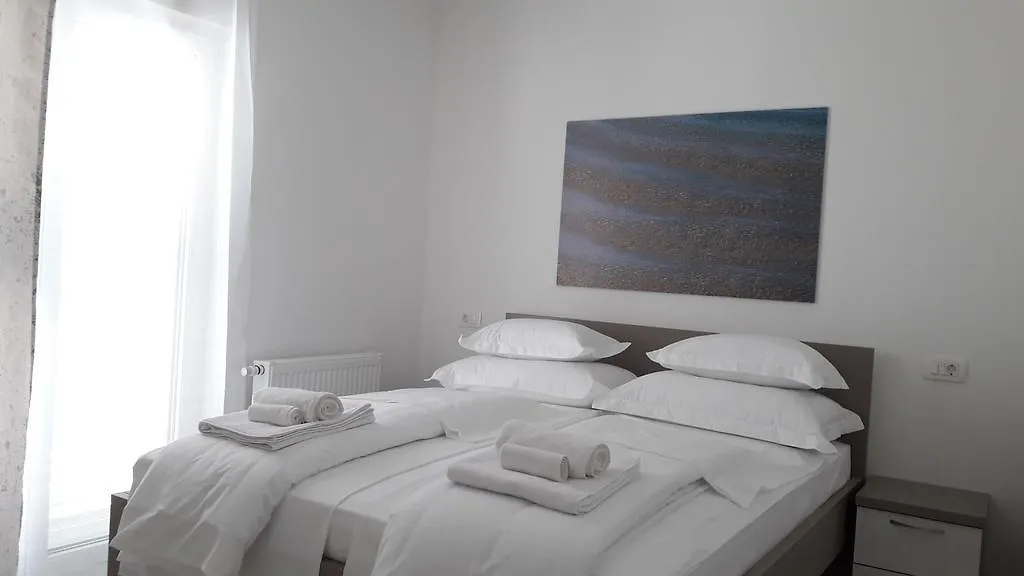 Villa-Apartments Karmel Kaštela