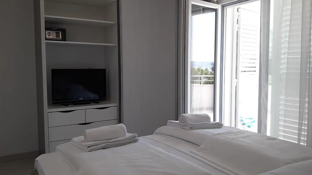 Apartament Villa-Apartments Karmel Kaštela